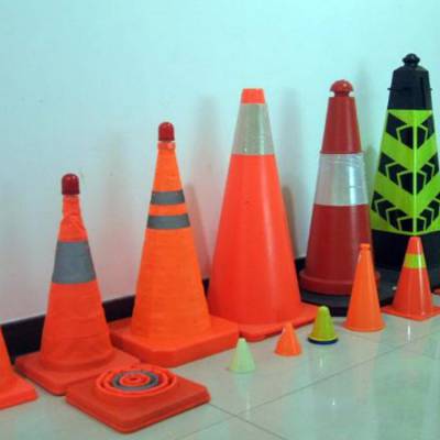 LED警示伸缩路锥交通设施圆锥红蓝闪光雪糕筒圆形反光路桩
