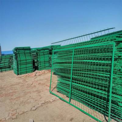 厂房户外场地护栏网 塑钢PVC花池小栅栏 动物园防止逃跑铁丝网
