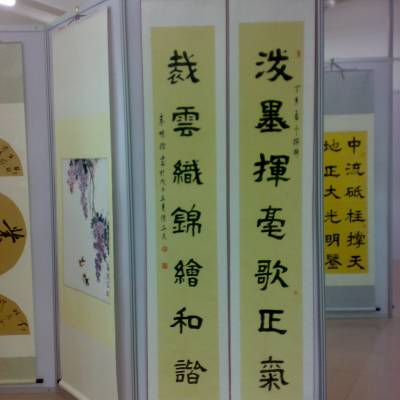 折叠展画展板 八棱柱标准展板，广告图片宣传展架出租