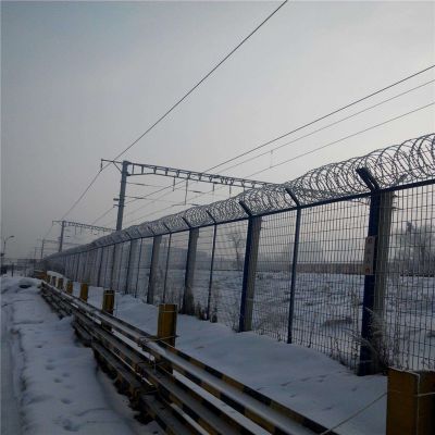 高铁防护栅栏蓝栏 铁路隔离网围栏刺丝滚笼