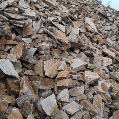 河北碎石人工开凿青石板岩乱石垒墙石铺地石厂家