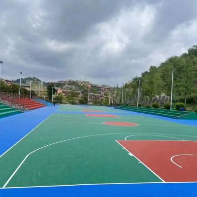 赣州运动场塑胶跑道材料施工 定南运动场篮球场网球场改造施工 人造草坪铺装施工