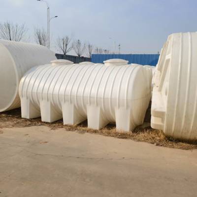鑫达加厚3T卧式水塔\稳定可靠储水设备\耐用防漏设计\节能与高校的 ***结合
