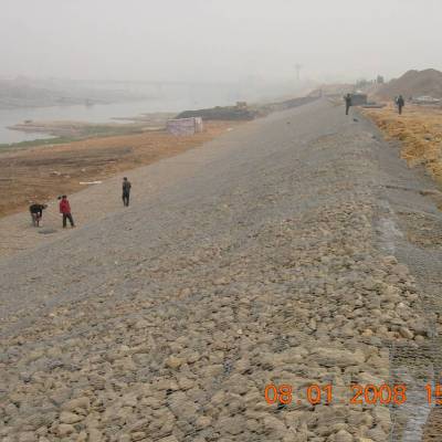 供应湖南郴州 水利工程防护网　边坡治理钢绳网
