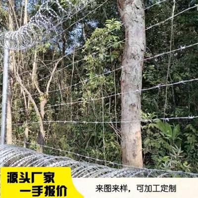 四川阿坝带刺防护网 刺丝滚笼