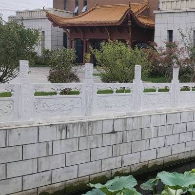 青白石栏杆加工厂-供应山东省青白石栏杆雕刻制作与安装