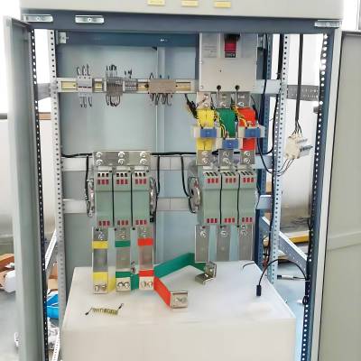 液体水阻柜 软起动水阻柜 液阻柜 平滑无冲击 广泛用于水泥化工治金矿山破碎