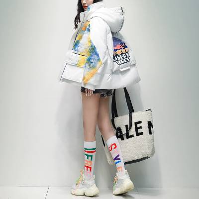 艾莉缇潮牌羽绒服商场撤柜折扣货源 实体店开店铺货渠道