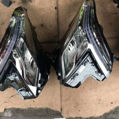 凯迪拉克SLS SRX CTS ATS XTS大灯 尾灯 保险杠水箱等原厂件