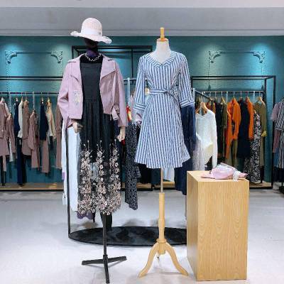 女装皮衣批发唯酷 连衣裙品牌女装尾货长春品牌女装批发 沈阳品牌女装折扣服装批发