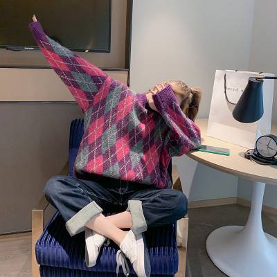 ĴԲƴŮʽëŮװһֻԴʱŮʽͷë