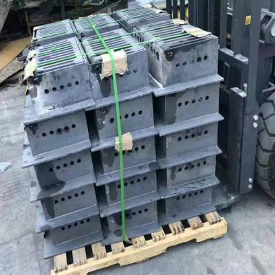 供应桥梁道路两侧集水井桥梁立体收水盒 路面桥面集水箱定制 朔涵