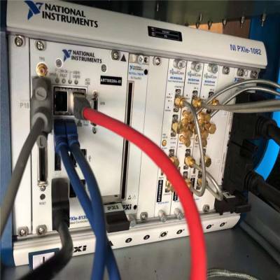 NI-PXIE-1082机箱PXIE-8135控制器7961R回收