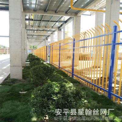 厂家直销喷塑组装铁艺锌钢护栏网 施工工地景点封闭围墙防护栏杆