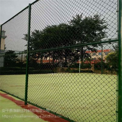 学校体育场护栏网 组装球场围栏现货 足球场地围栏网