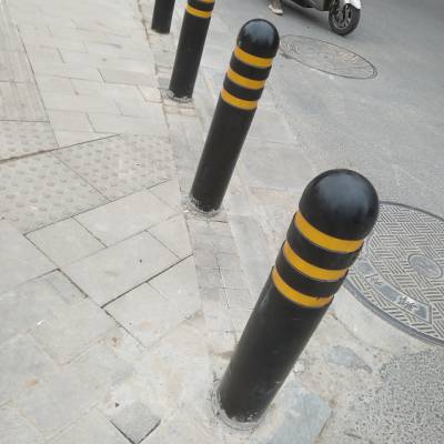 济源道路防撞路桩加厚固定路桩活动预埋路桩