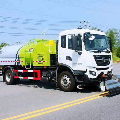 江淮人行道养护车边坡高压清洗车