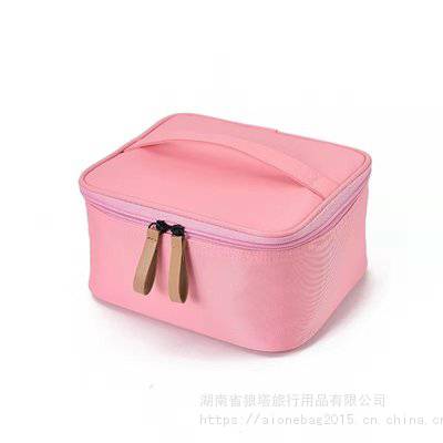 旅行收纳包袋定制工厂USB化妆包生产厂家