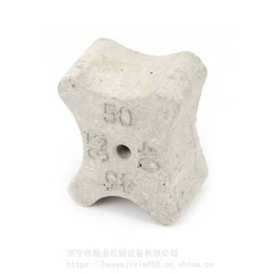 水泥垫块 高强度混凝土垫块钢筋保护层垫块 35-40-45-50mm梅花型垫块