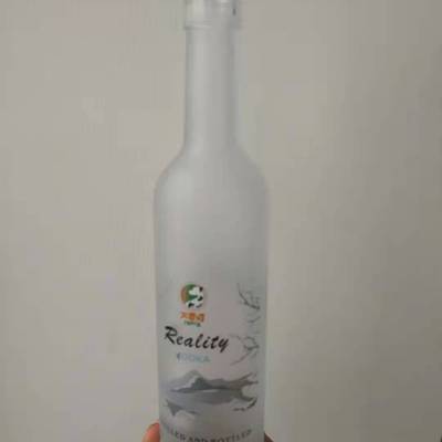 玻璃瓶厂家批发500ml大麦町玻璃伏特加酒瓶