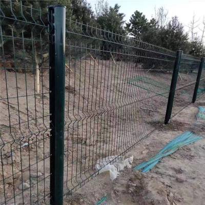 双边丝护栏网 圈地铁丝护栏网 淮盛养殖围栏网