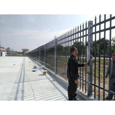 锌钢隔离护栏清远围墙隔离栏厂房外墙弯头护栏