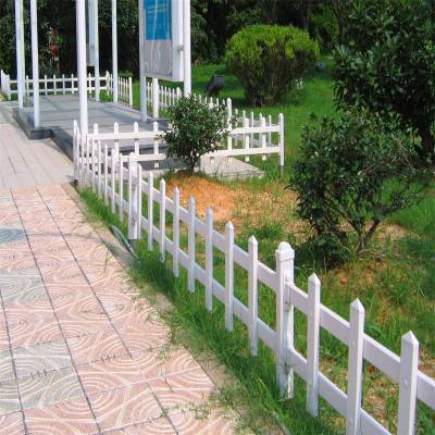 公园绿化带隔离围栏 白色塑钢草坪栅栏 植物园花池塑料护栏