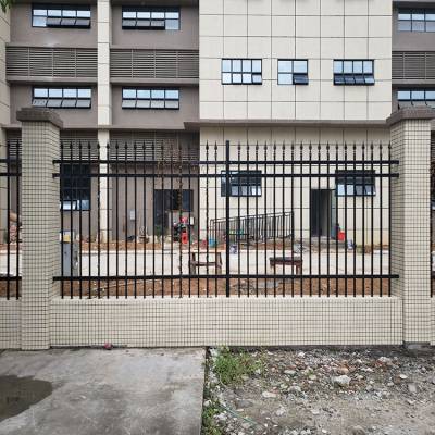 东莞铁艺围栏报价 清远厂房围墙护栏 开发区锌钢栅栏定制