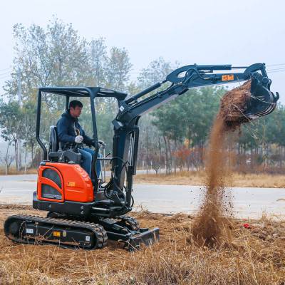 北京小型挖掘机 绿化带施工微型挖坑机 小钩机