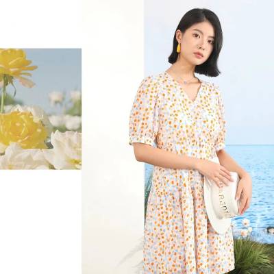 商务休闲女装名妹夏 工厂折扣女装货源 女装直播供应链