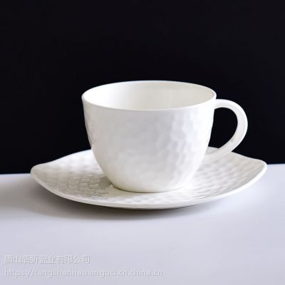唐山浩新批发骨瓷水立方杯碟 陶瓷咖啡具套装礼品下午茶杯定制画面