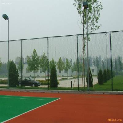 昭通市篮球场围网 运动场围栏 球场围网供应商