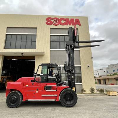 16吨叉车起升五米三节门架叉车配置