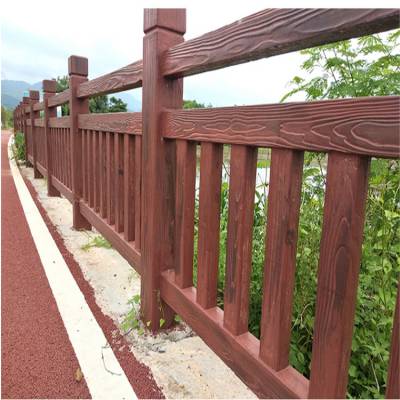清秀园林 青州市 沙坪坝仿木栏杆直销 景区用仿木栅栏