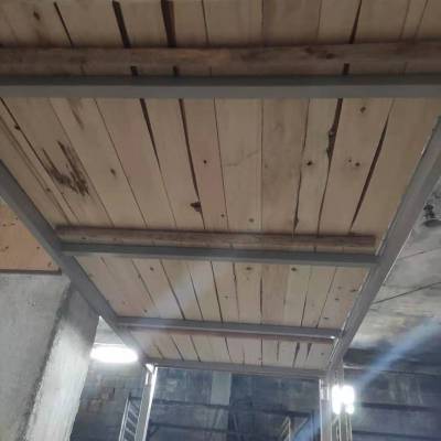 批供应北海铁架床的常用规格,工厂宿舍架床,实木双人床
