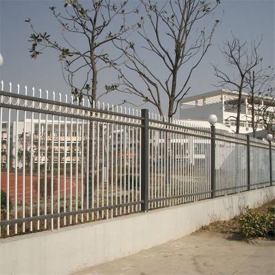 青海海北 1.8高锌钢护栏 焊接锌钢护栏 专业品牌