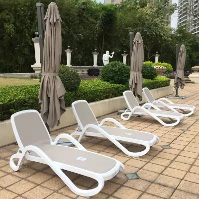 福建温泉酒店健身房休息躺椅加厚塑料沙滩椅可躺可座户外躺床