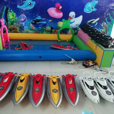 室内儿童游乐设备 水上遥控船 方向盘电动船 航模玩具