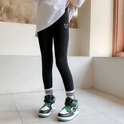 摆地摊做服装那个年龄好一点2023新款儿童冬季衣服尾货服装批发市场地址