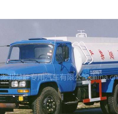 供应东风尖头加油车