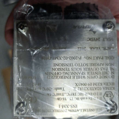 供应 Versa 电磁阀 P-2002-02-XMFA-D024