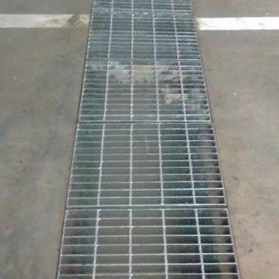 不锈钢格栅板盖板生产厂 热镀锌钢格栅盖板厂家