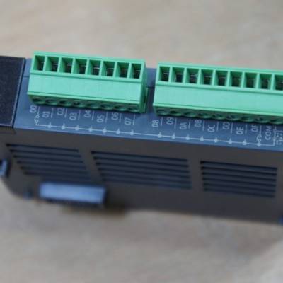 LS PLC K120Sϵ K7M-DR10UE Ӧ***