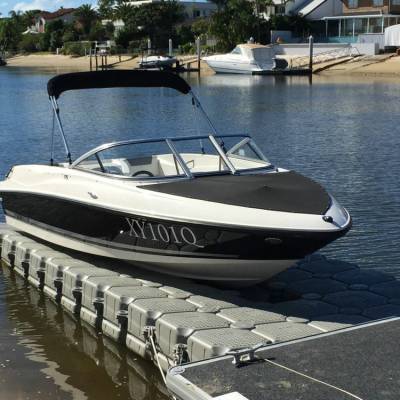 防冻V型凹槽浮筒 水上游艺低价摩托艇停靠码头 抗氧化游艇制造厂