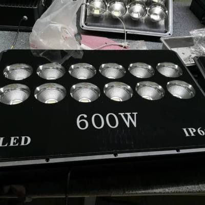 12ͷɵ黧ˮLED۹   ߸˵600W