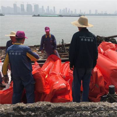 河道日常生活垃圾拦污漂浮筒 水面红色柱体拦污浮筒