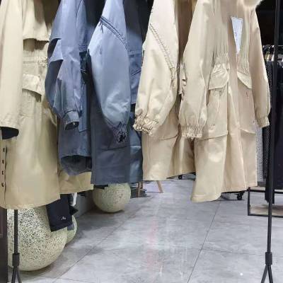 艾迪斯 20款冬派克服 奢华品牌 广州品牌女装尾货折扣批发