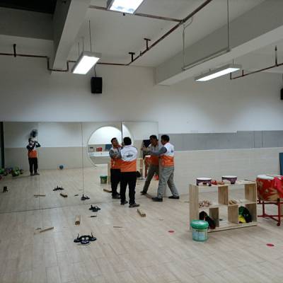 广州墙面镜子定制安装舞蹈室健身房瑜伽室镜定做
