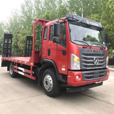 大运G6 150挖掘机平板运输车 蓝牌工程设备运输拖车