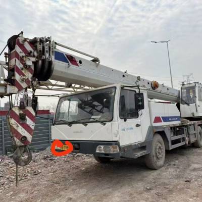 金百路吊车出租12吨叉车租赁随车吊货仓搬迁机器搬运